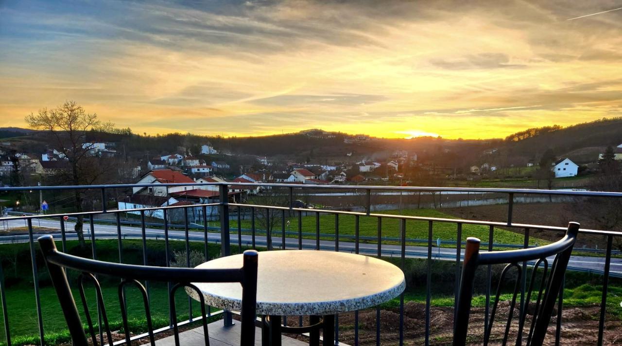 O Abel Hotel Rural Bragança Екстериор снимка